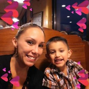 Meet your Posher, Leticia